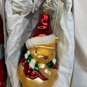 1999 Walt Disney produced blown glass Winnie the pooh ornament NIB